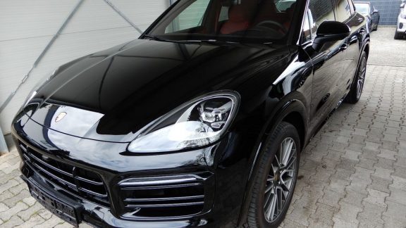 купить новый Porsche Cayenne 3.0